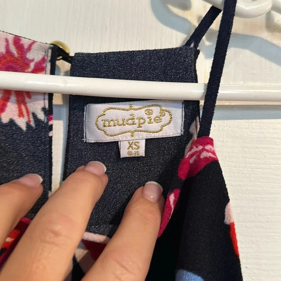 MudPie Floral Romper Size XS (0-2) - Picture 4 of 4